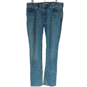 525 Perfect Waist Straight Leg Jeans 
